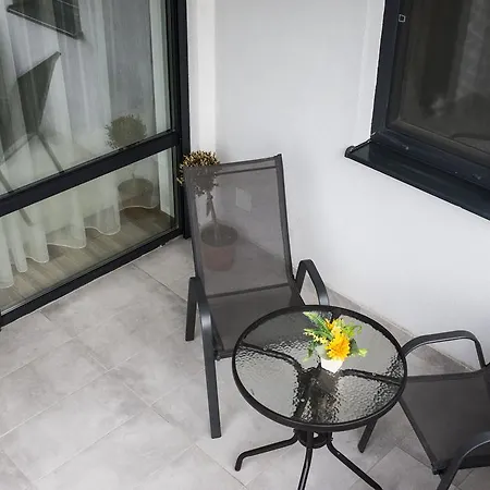 Teodora's Center Apartment *
